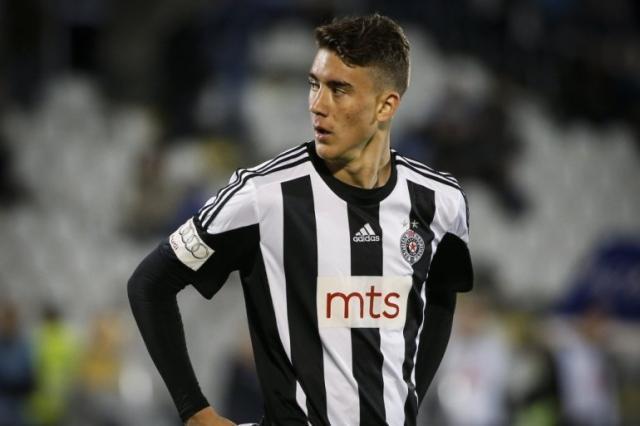 马斯坦托诺谈皇马传闻：我现在百分之百专注于河床，近期不会离队